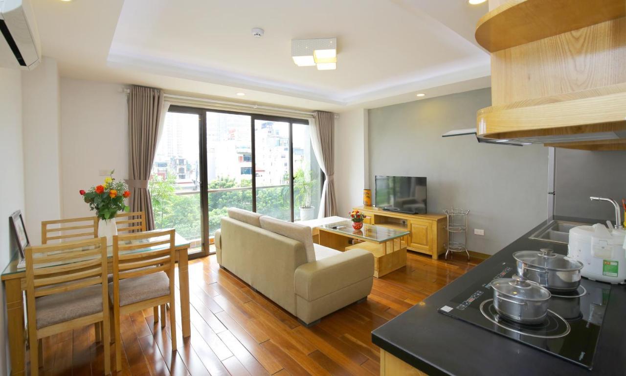 Investland In Truc Bach & Serviced Apartment Ханой Экстерьер фото